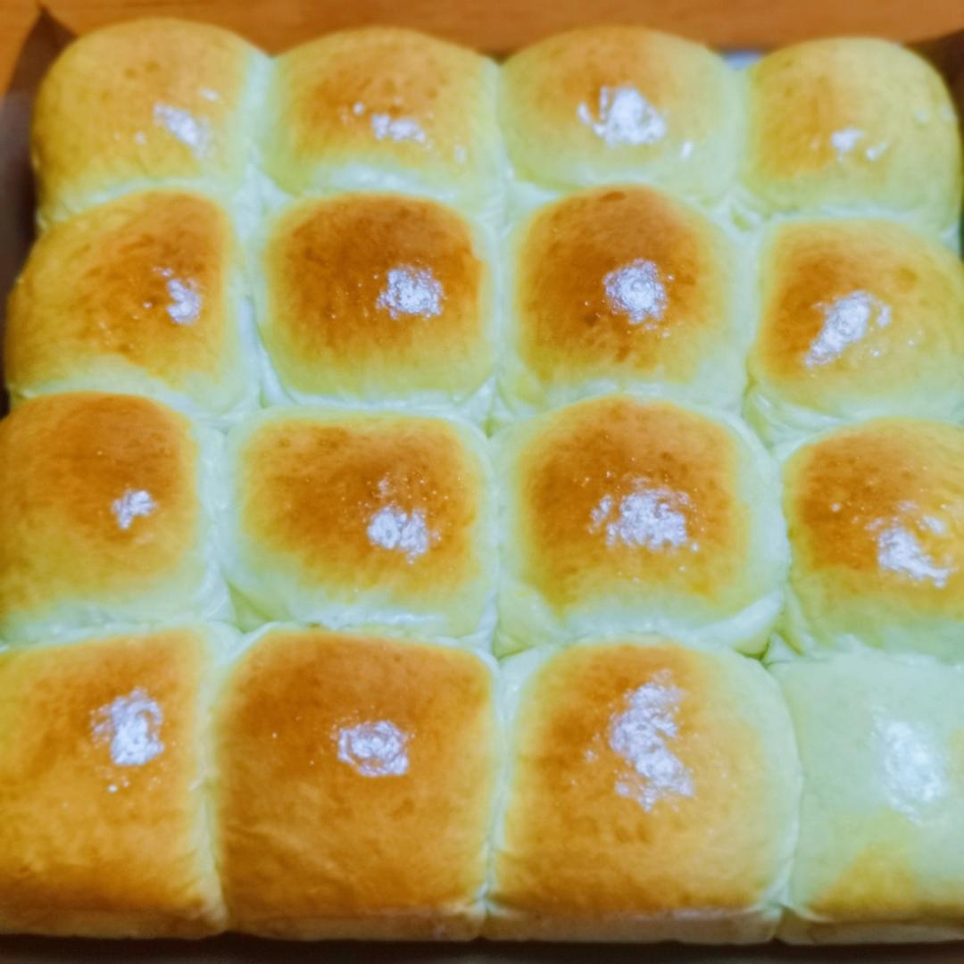 淡奶油餐包（豆沙馅）
