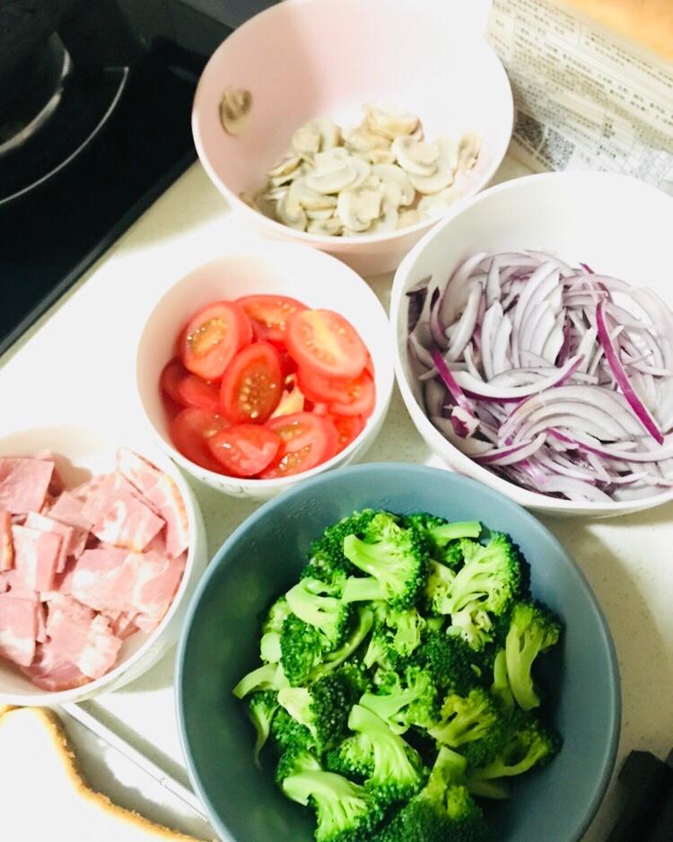 吐司培根小批萨