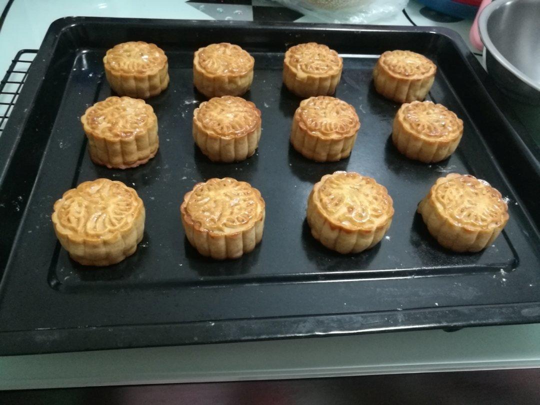 【香兰教程】超详细「广式月饼」制作方法，你一定搞得定