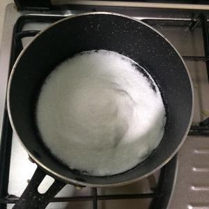 老祖母的焦糖海盐（榛子）奶糖块的做法 步骤1