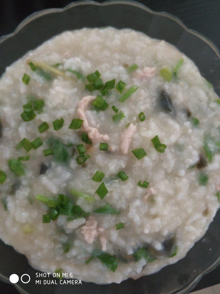 十五分钟快手之香滑皮蛋瘦肉粥(附五分钟电饭煲电压力锅更快捷方法)