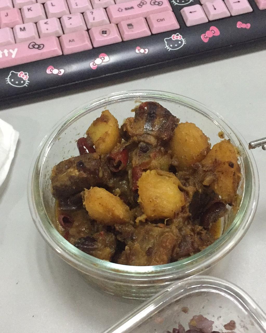 土豆炖排骨