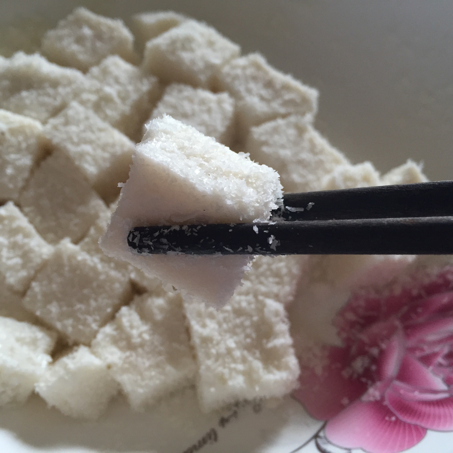 嫩滑细腻，甜而不腻----椰奶糕