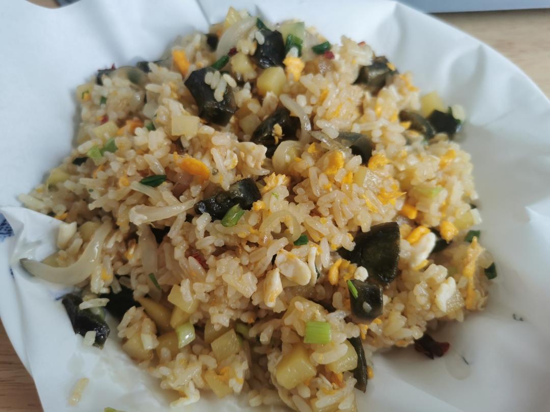 皮蛋炒饭