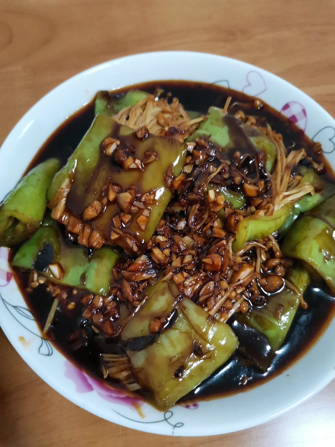 青椒卷金针菇，无敌下饭