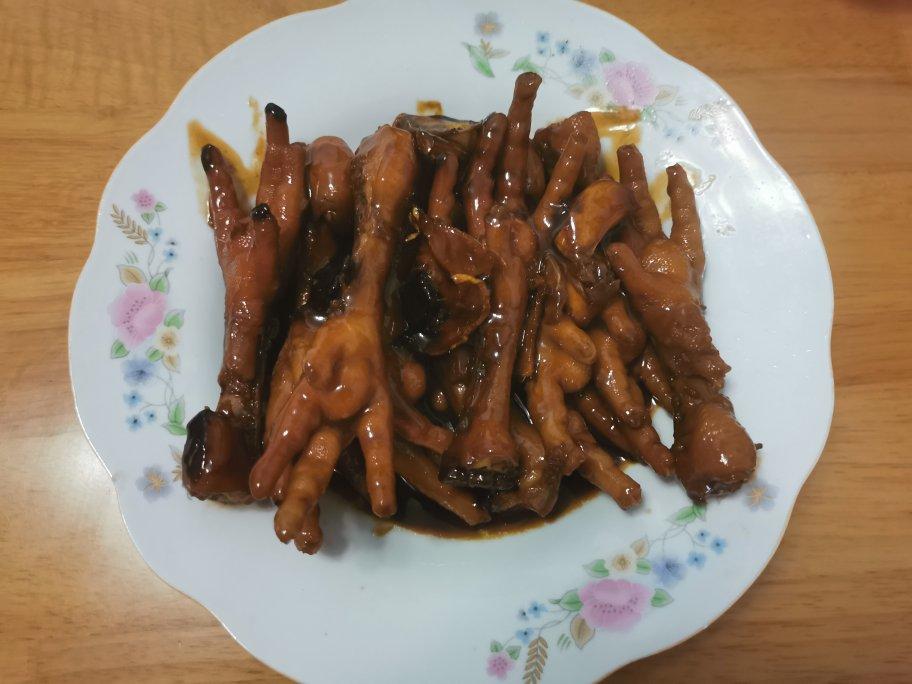 “销魂”卤鸡爪