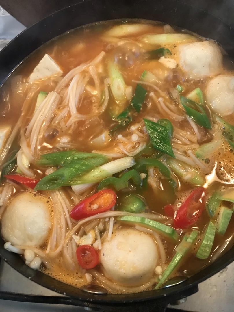 韩式海鲜豆腐汤