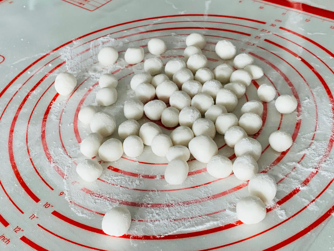 红糖糯米小圆子