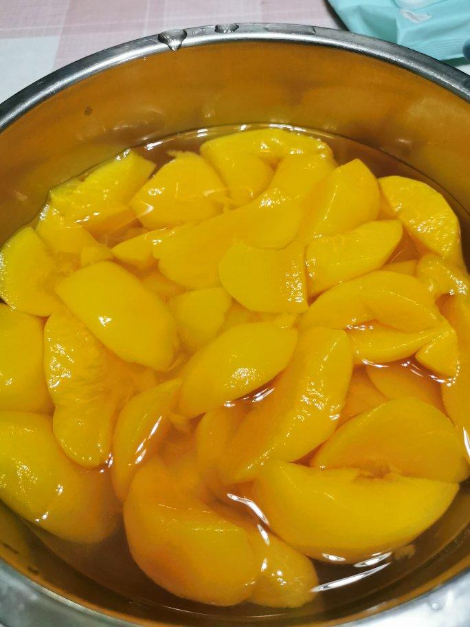 黄桃罐头
