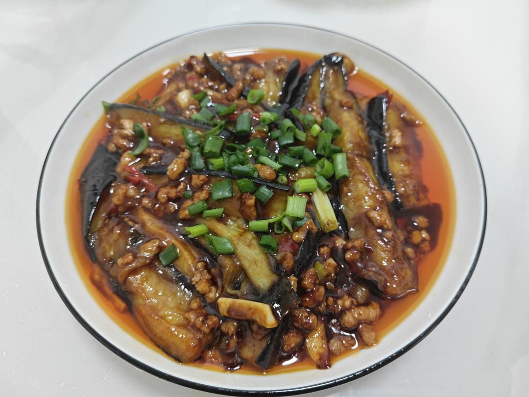 开胃下饭菜！巨简单的家常鱼香茄子煲
