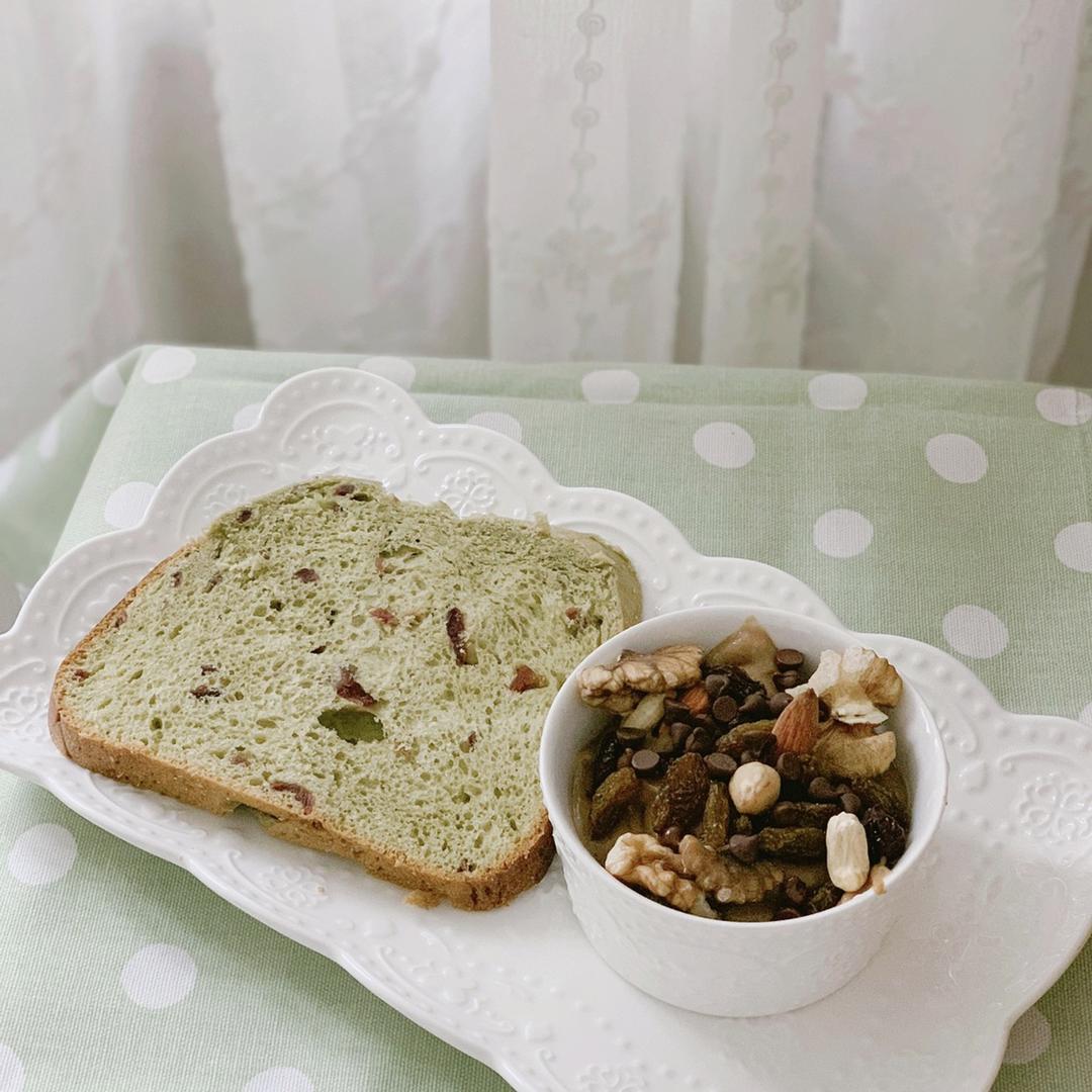 抹茶蔓越莓吐司（松下面包机）