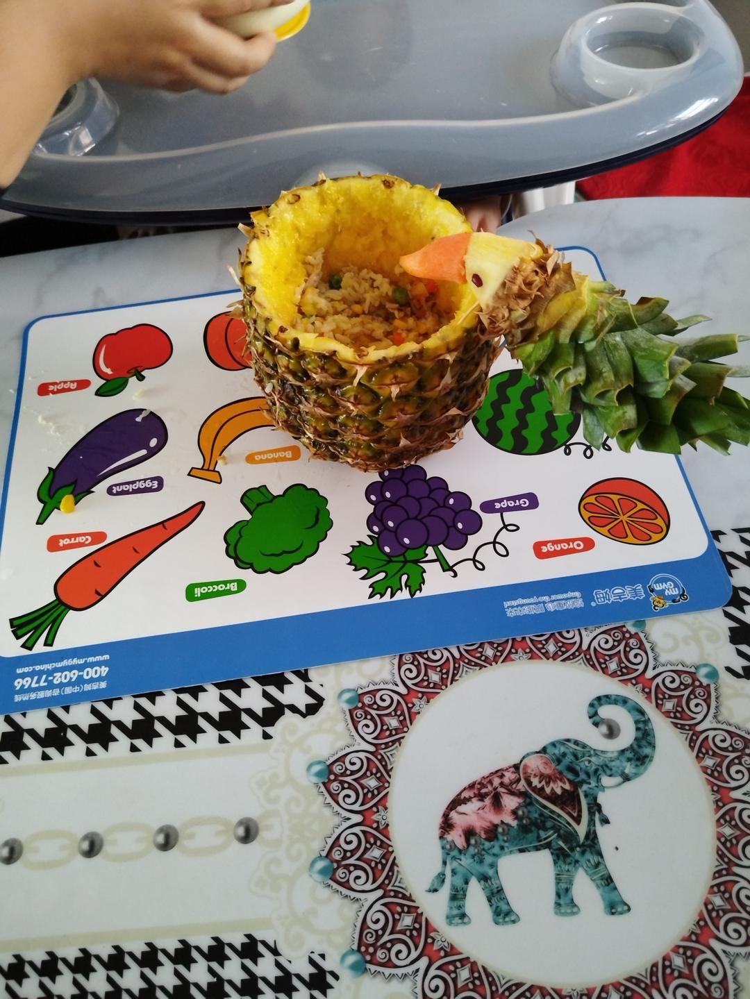 鸟语花香菠萝炒饭