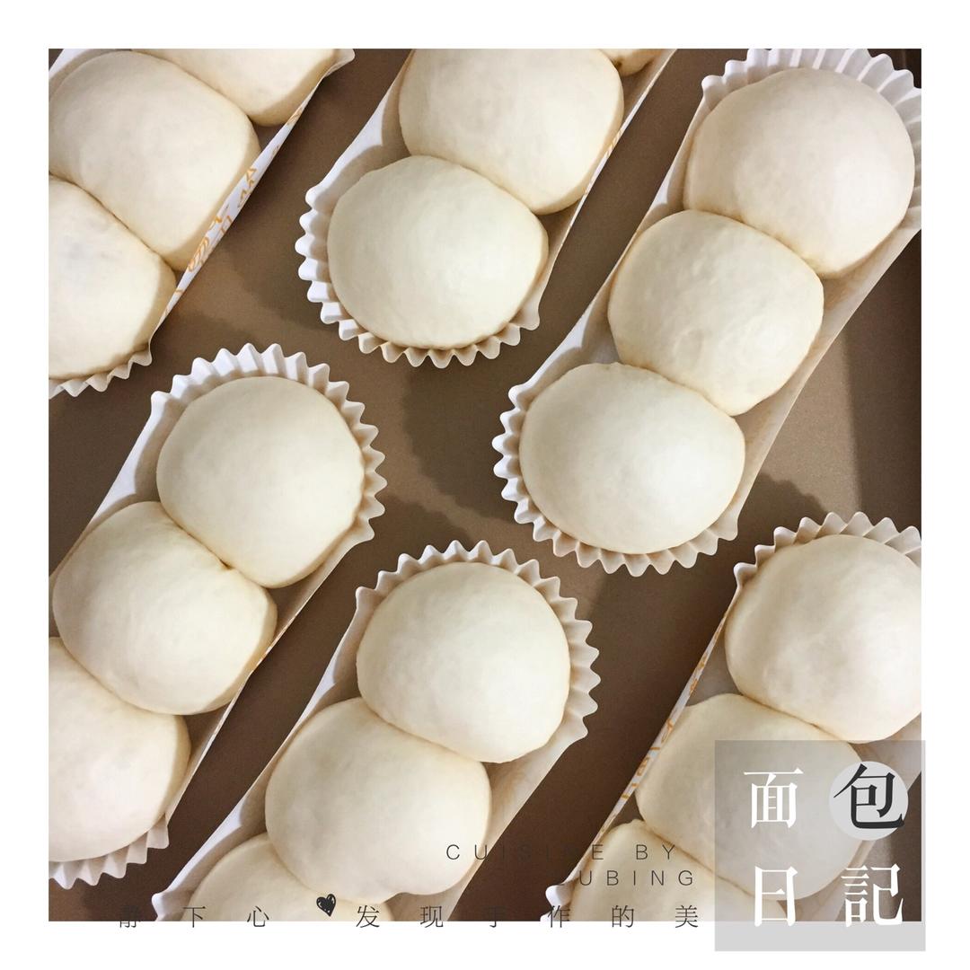 长得有点像章鱼小丸子的面包