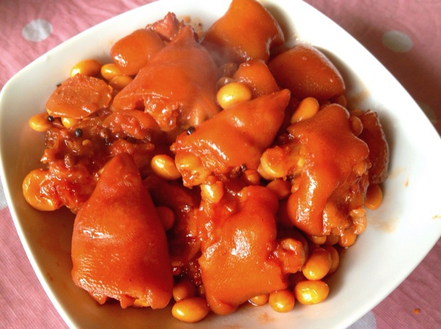 南乳花生焖猪手