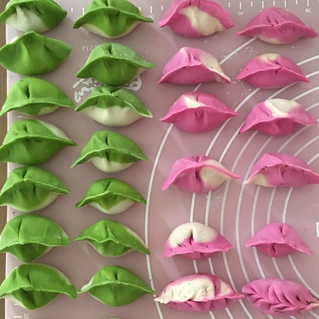 彩色饺子（蔬菜汁）