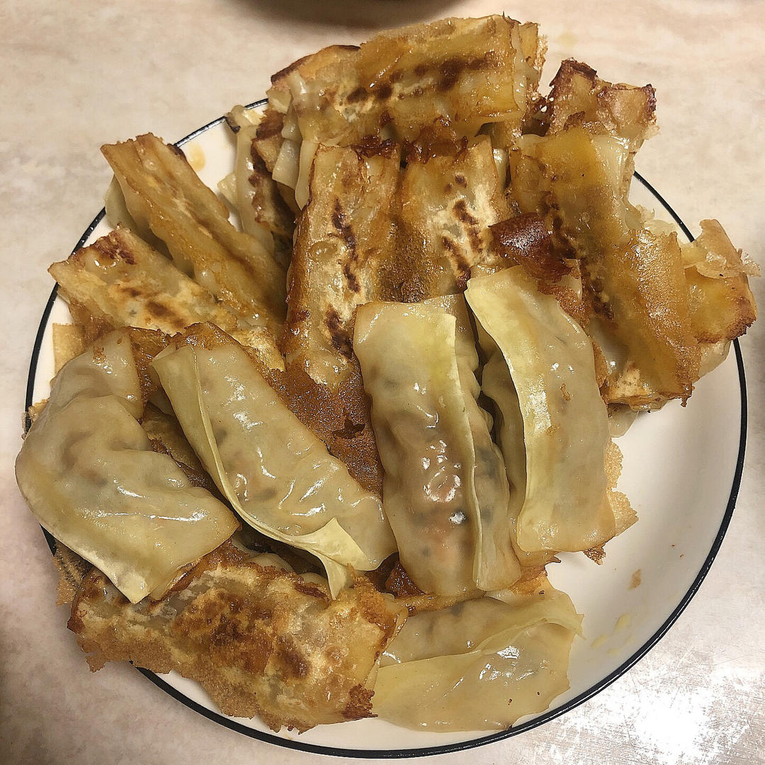 焦香猪肉香菇锅贴