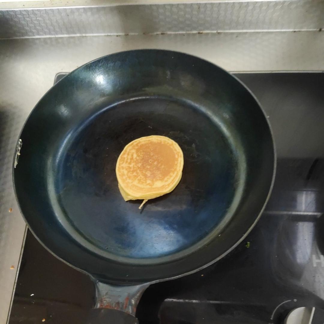 宝宝辅食：苹果奶香松饼