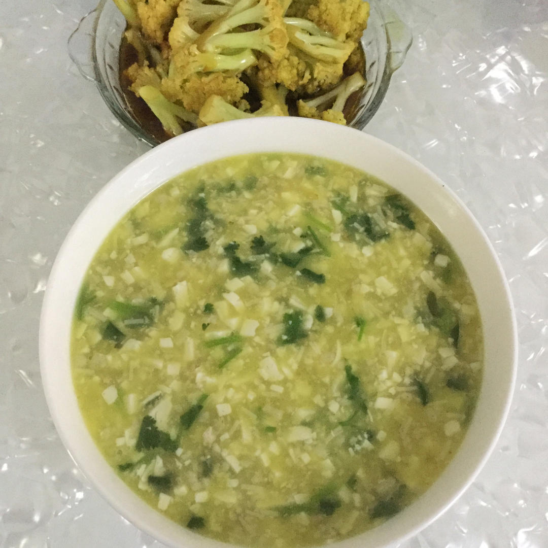 金针菇豆腐羹