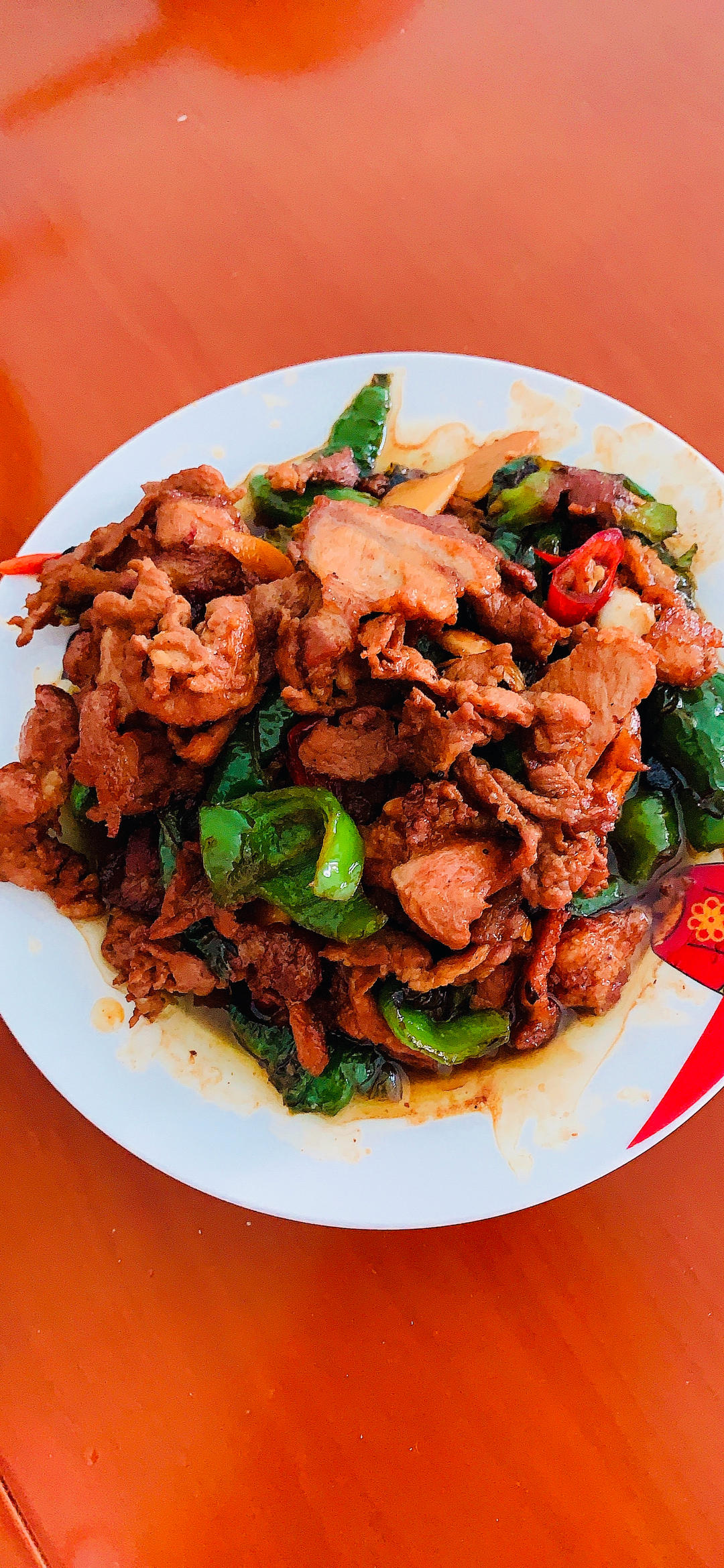 厨师长教你：“小炒肉”的家常做法，家常味很浓郁，先收藏起来