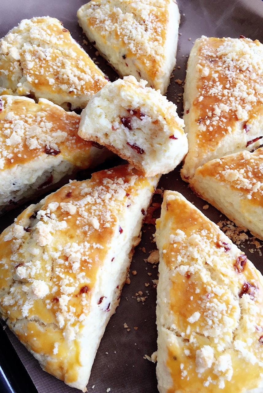 随风飘动的歌做的淡奶油司康