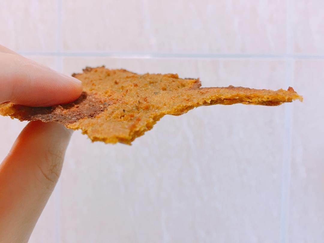 胡萝卜坚果薄饼丨健康·零食<好好吃饭1>