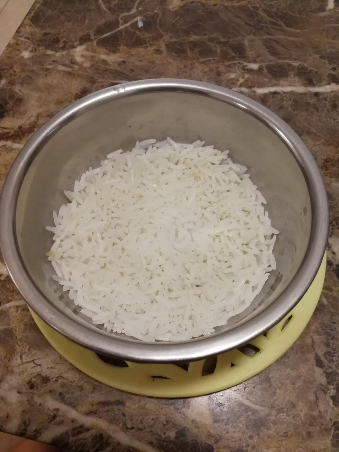 电压力锅蒸米饭的做法