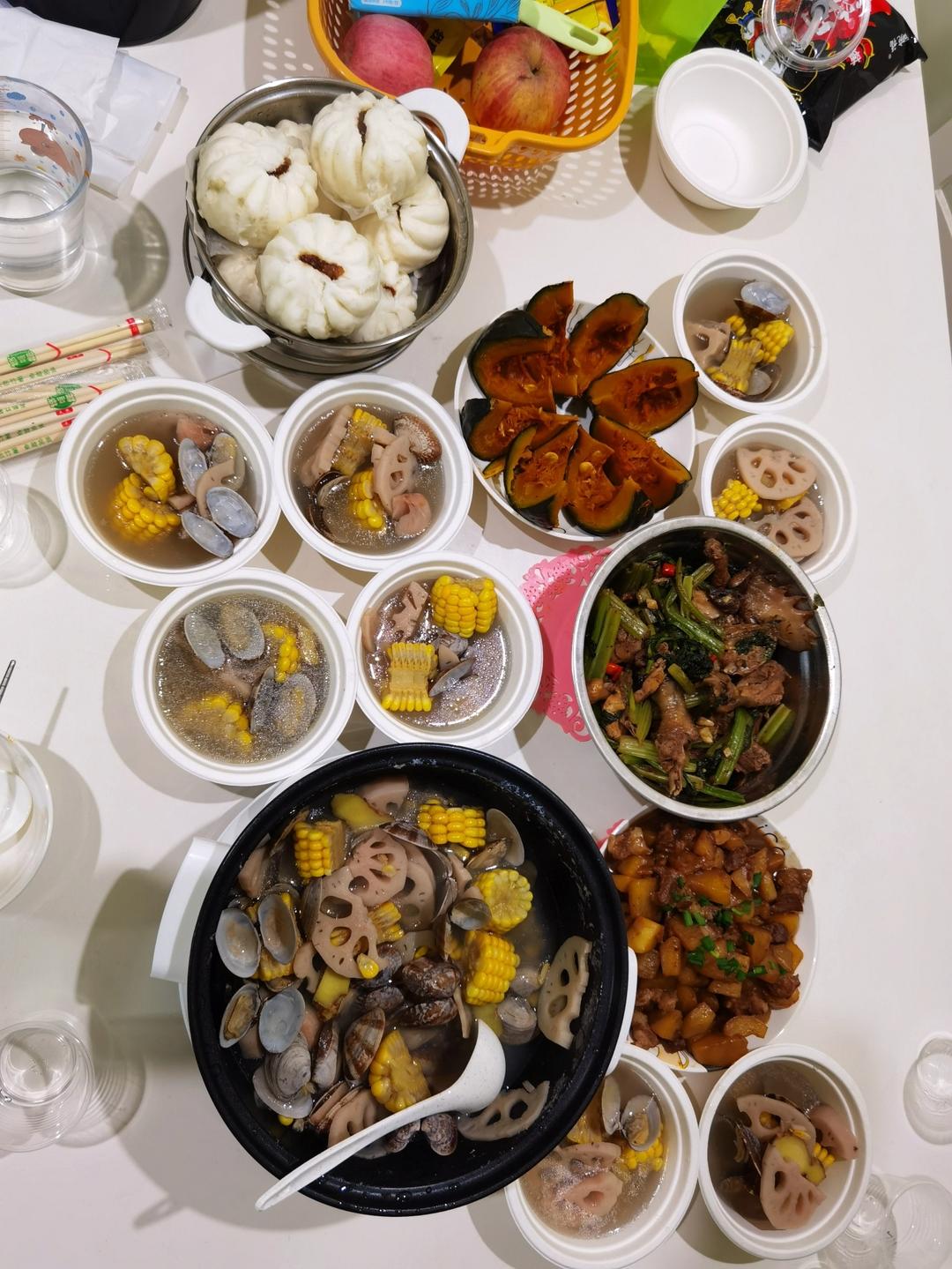 莲藕玉米黄蚬子汤—减脂靓汤