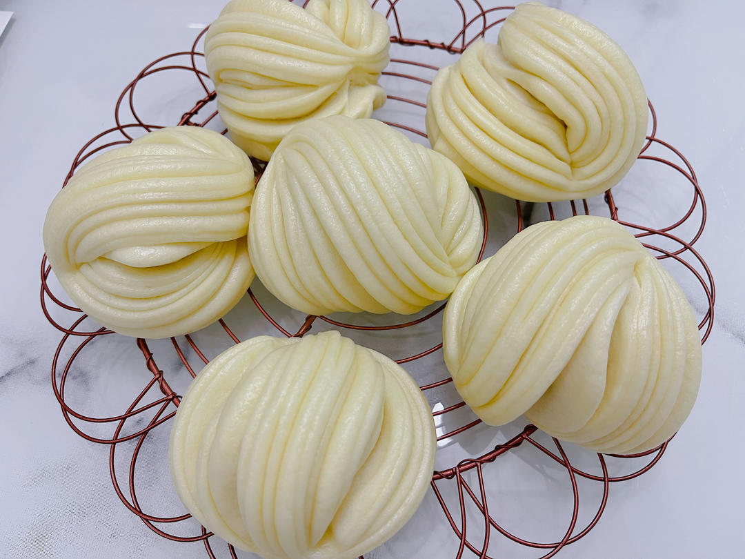 葱油花卷，一根筷子卷出漂亮的造型