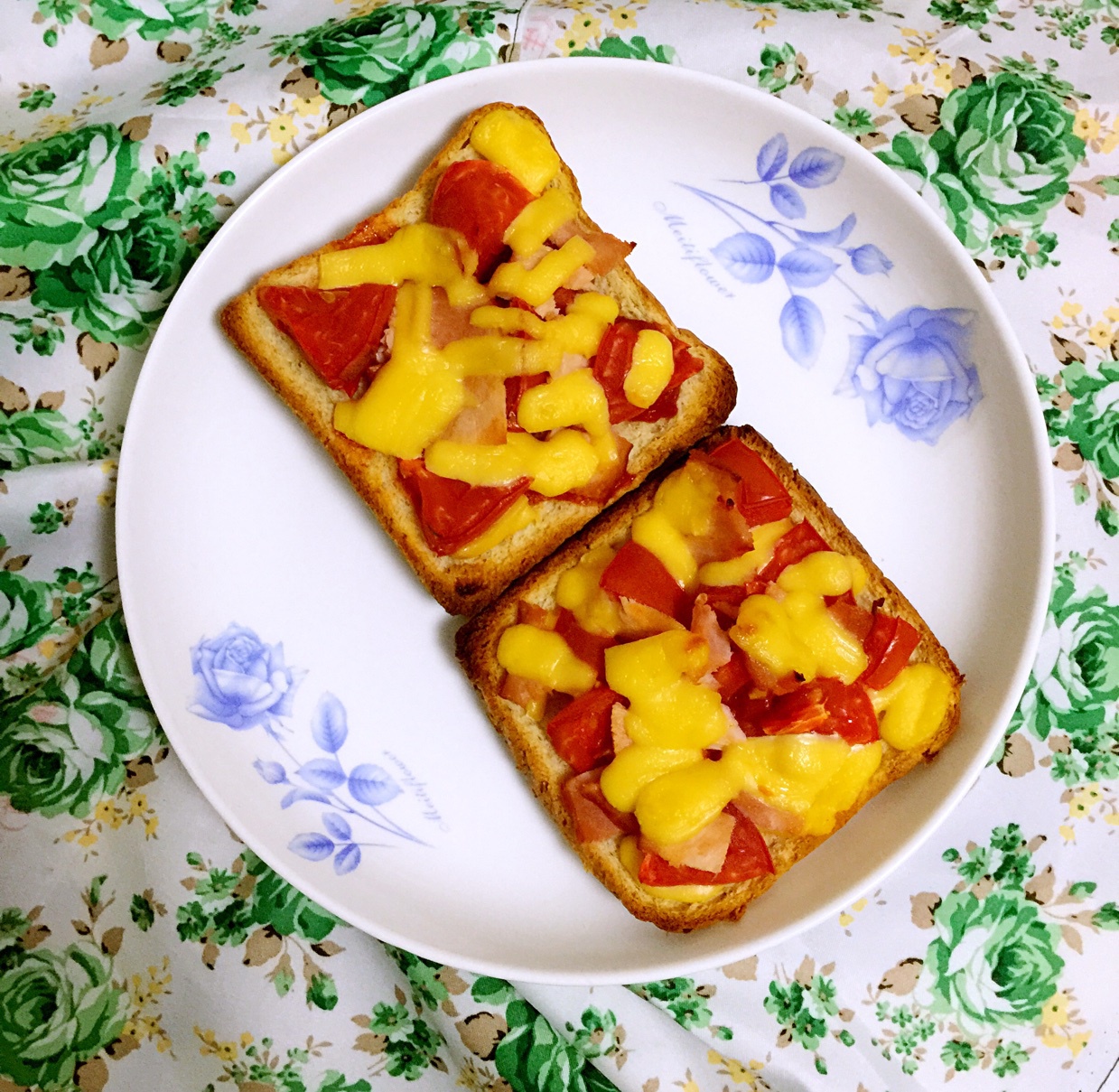 芝士面包片披萨