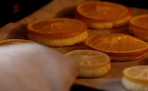 【柑橘巧克力饼干】秋冬属它最热门，香甜酥脆，多重美味！的做法 步骤8
