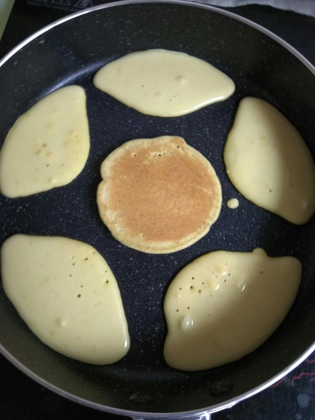 蛋香糯米饼
