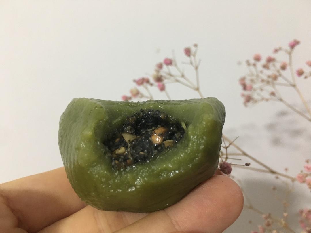 香糯可口的青团