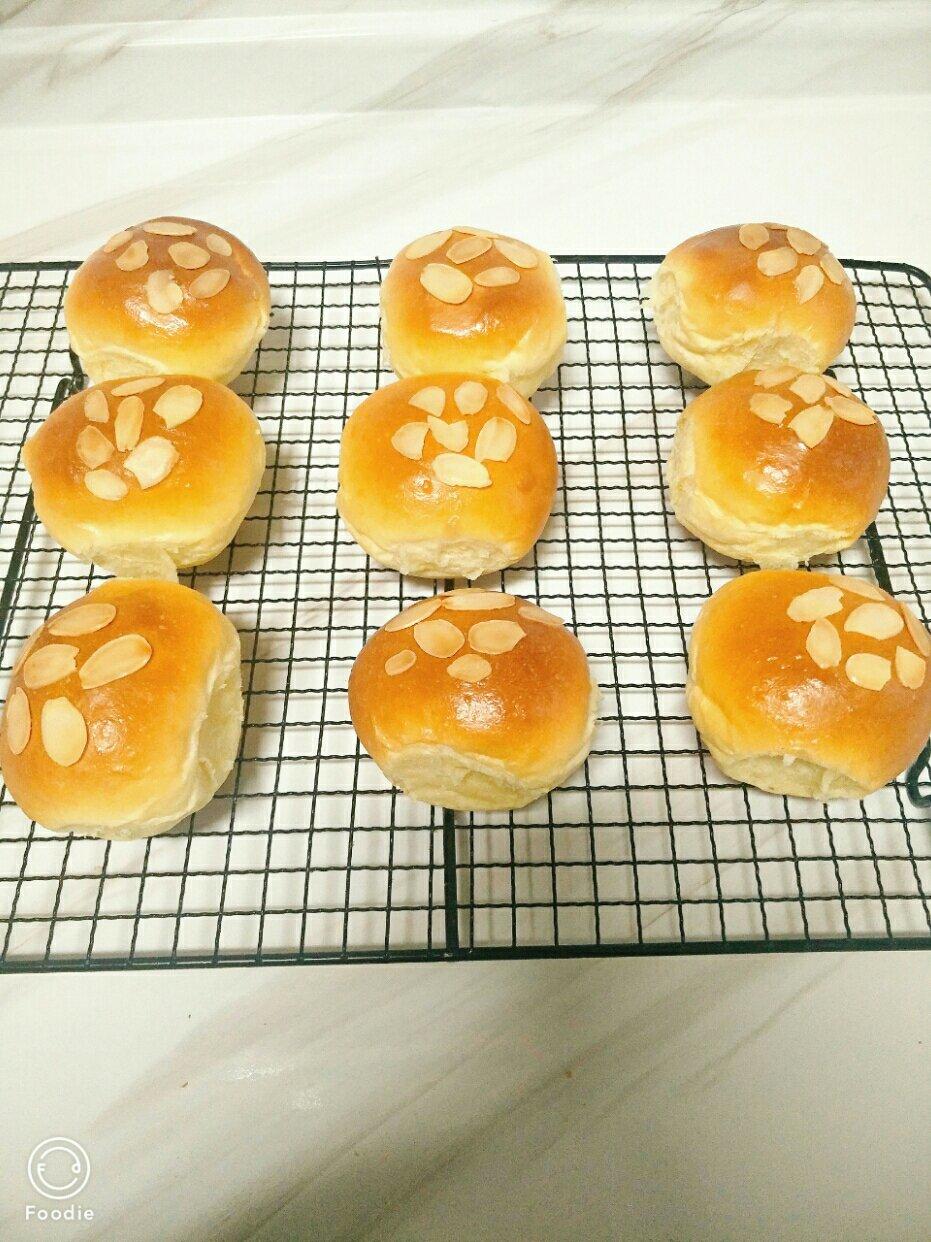 鲜奶油小餐包（一次发酵）