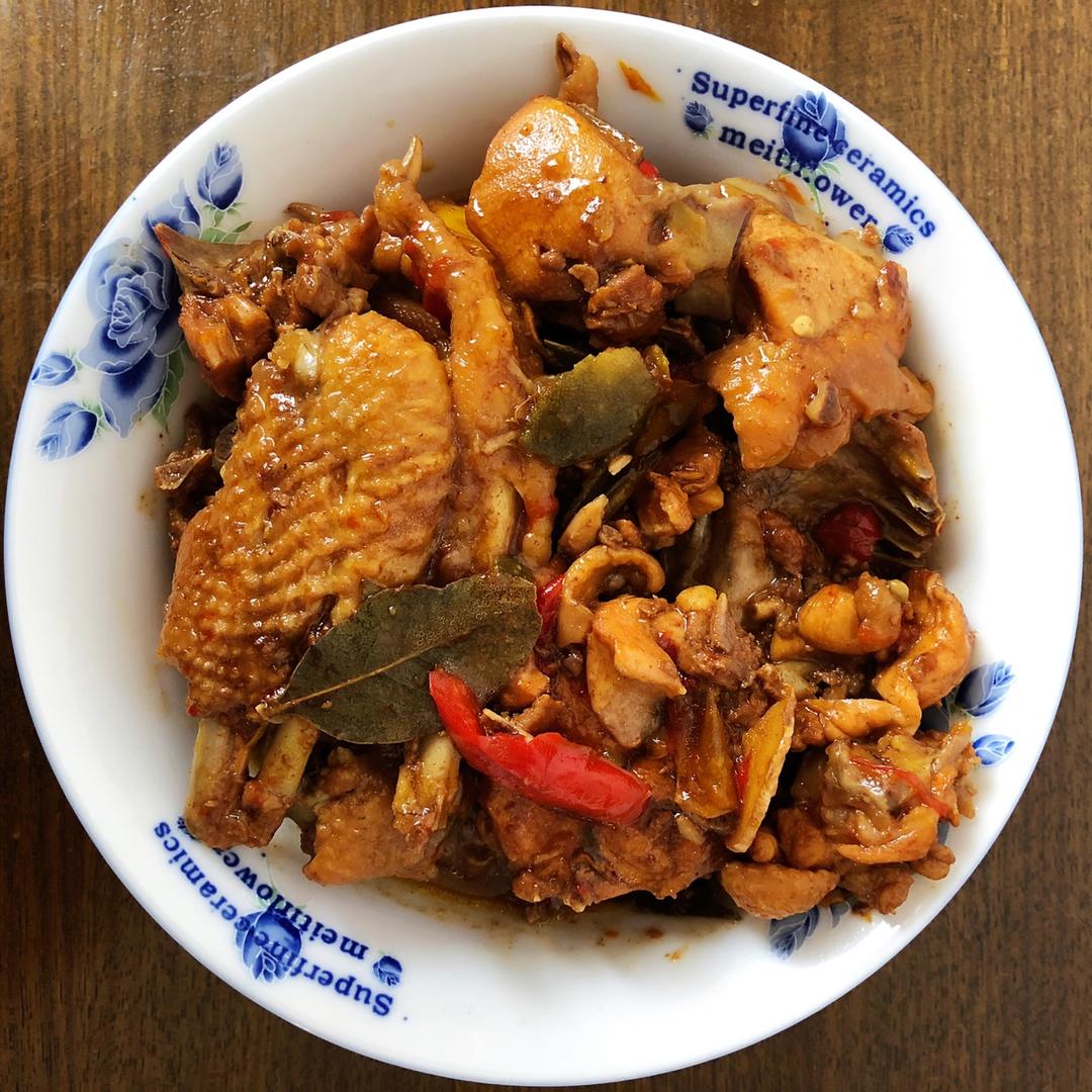 鸡腿红烧土豆（独家做法超简单）