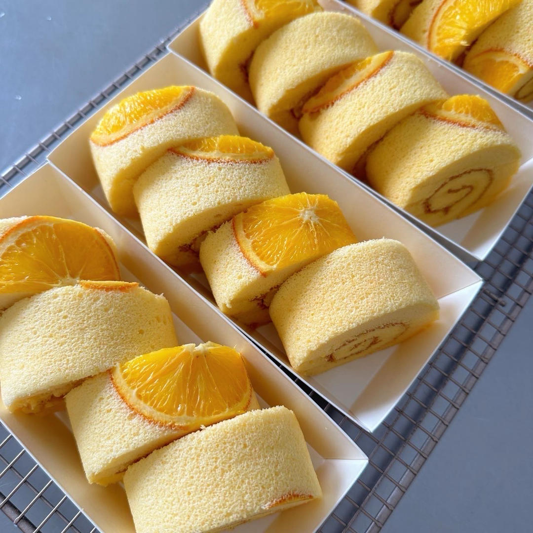 橙香蛋糕卷，橙汁橙子