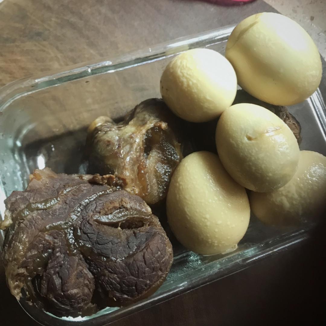 卤牛肉