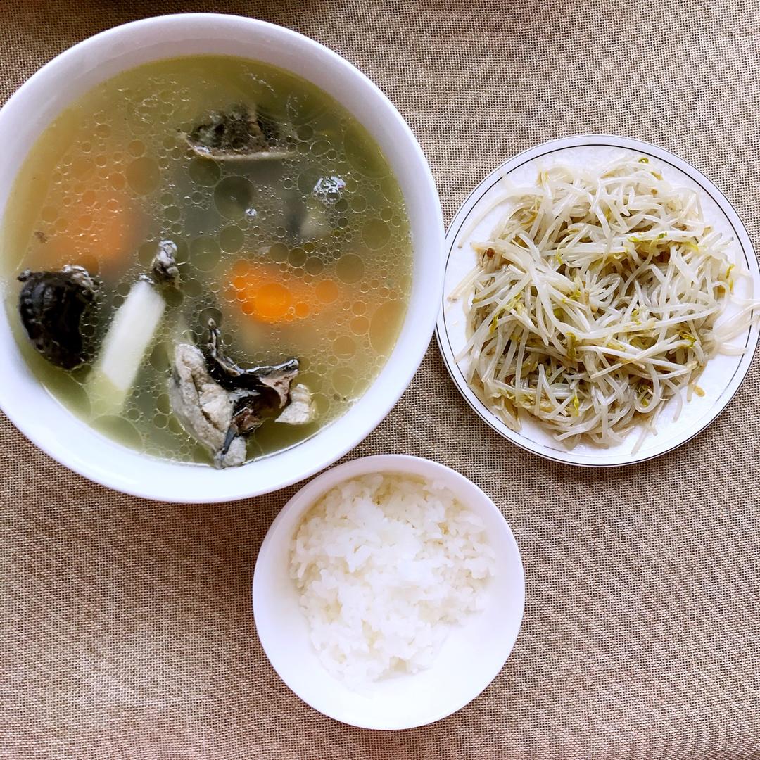 月子餐