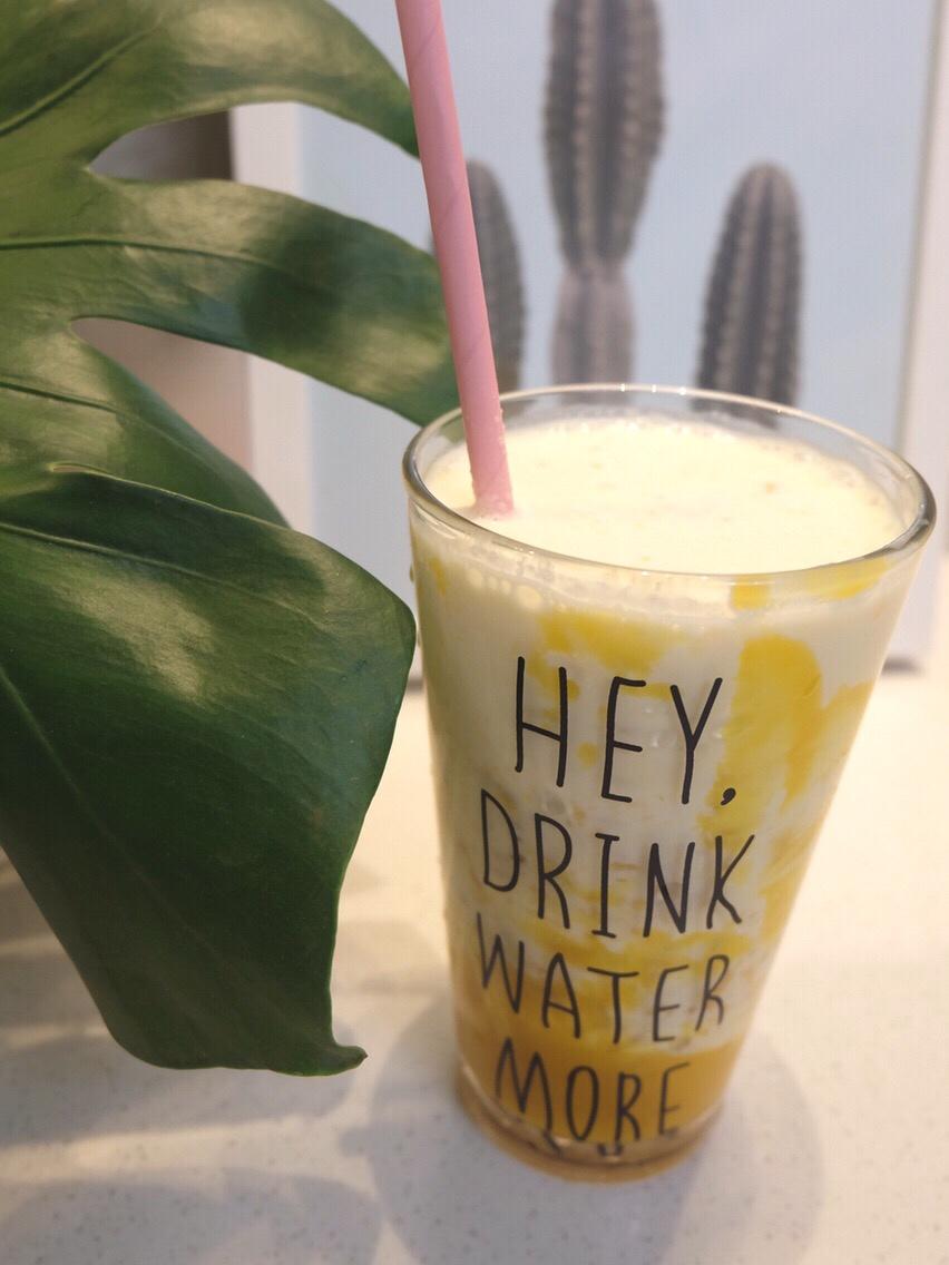 夏日芒果椰浆西米露