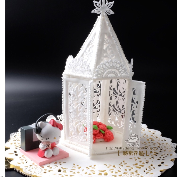 Royal Icing Gazebo（糖霜露台装饰）