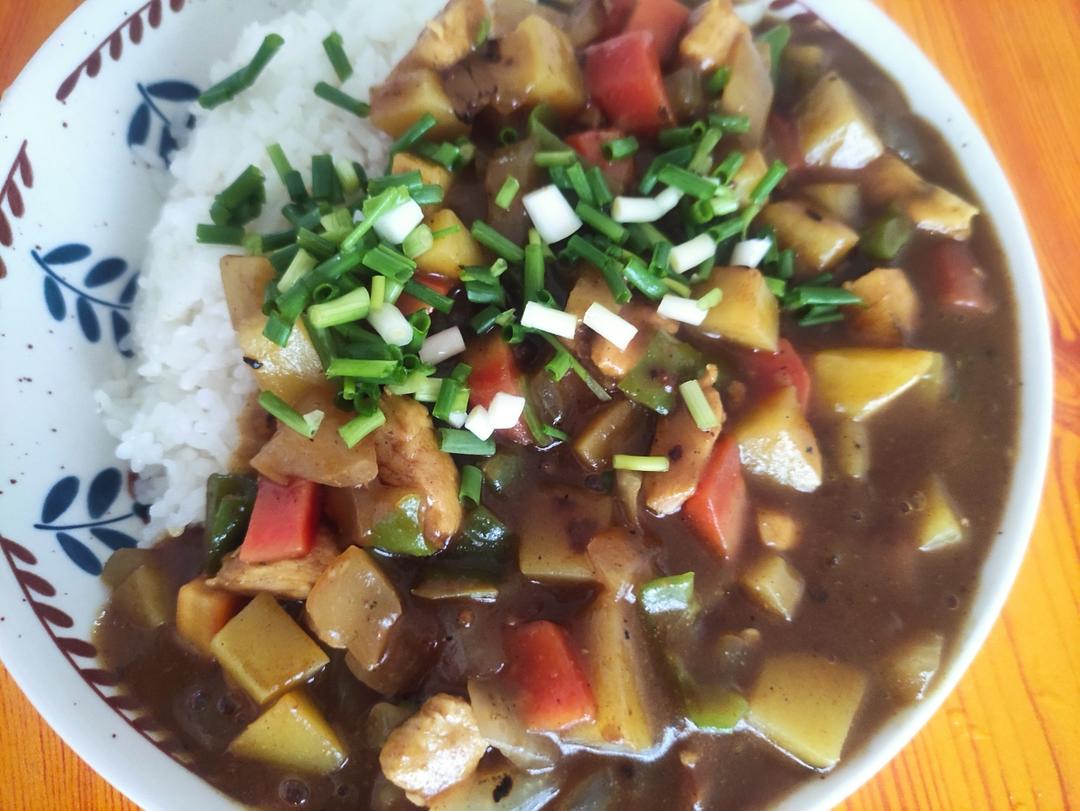 咖喱鸡肉饭