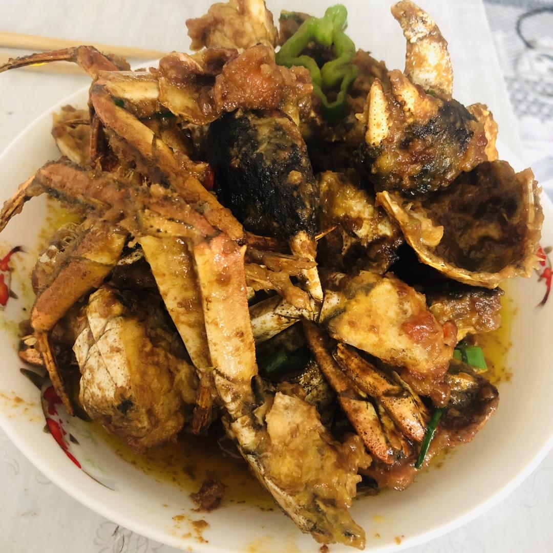 比想象中简单的鸭蛋黄炒螃蟹