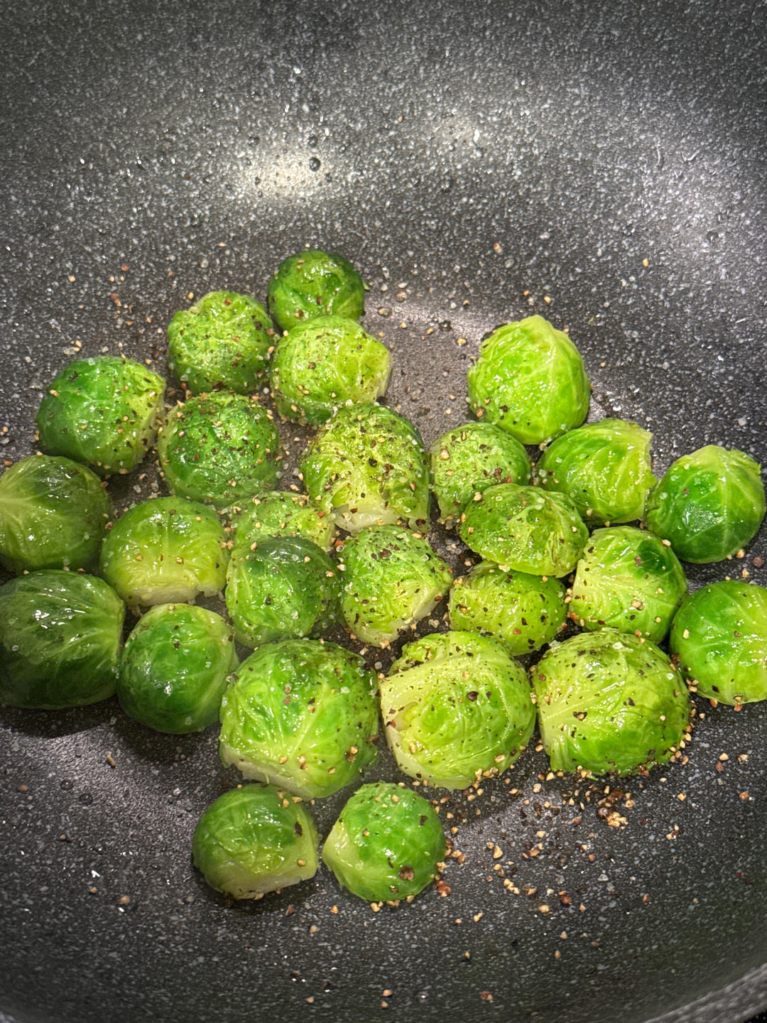 【蒜香孢子甘蓝】Brussel Sprout 抱子甘蓝