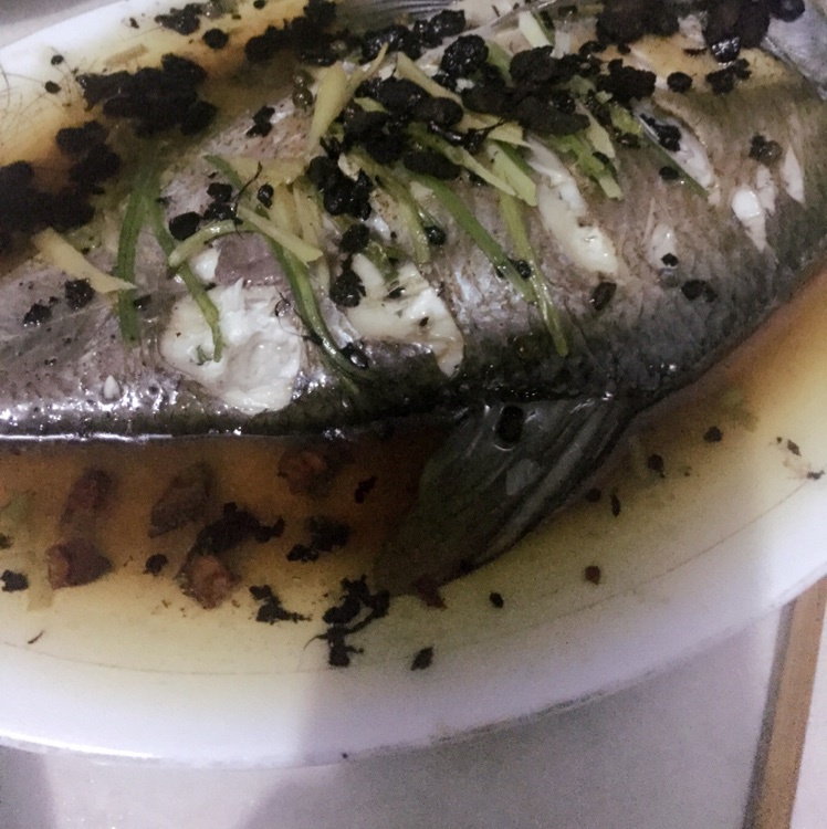 清蒸武昌鱼