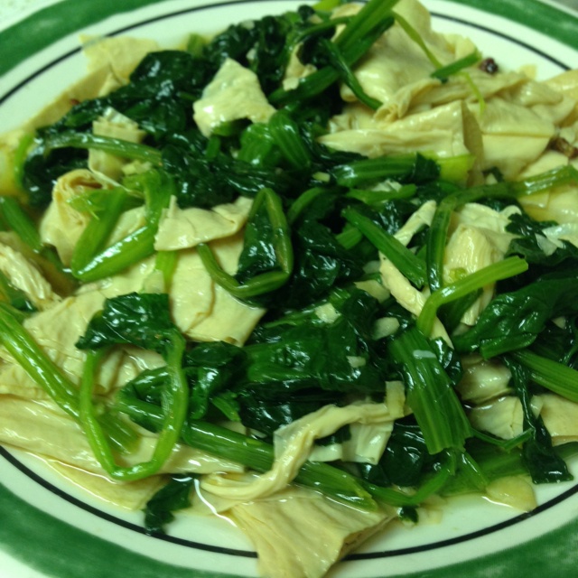 炝拌腐竹菠菜