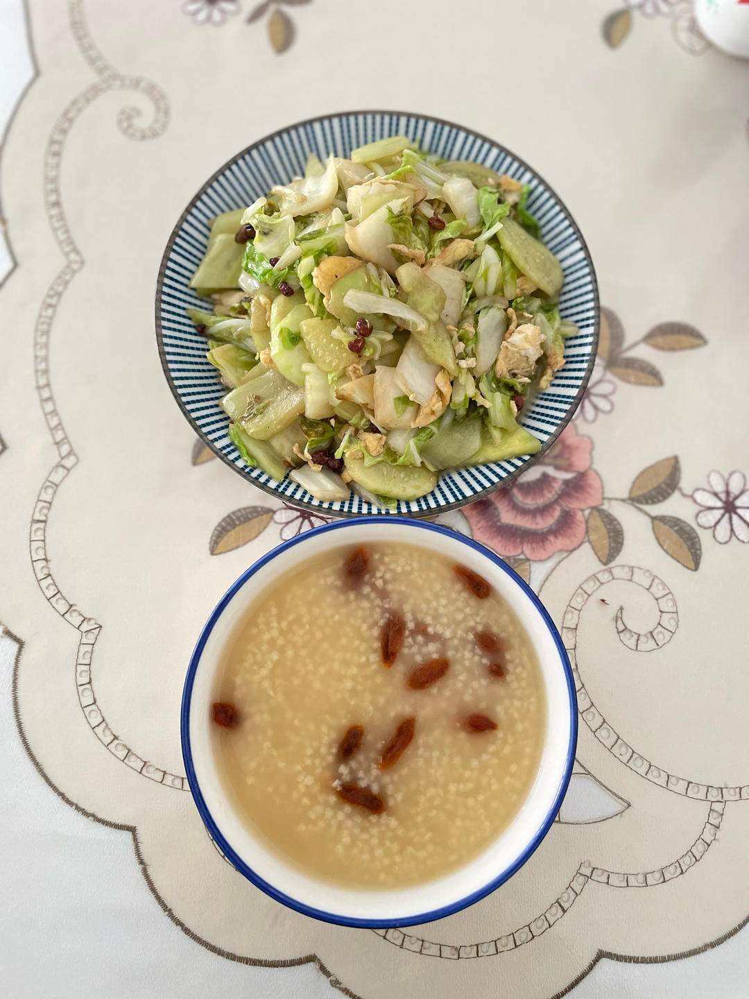 白菜炒豆腐