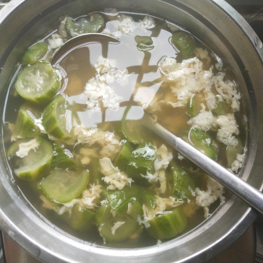 丝瓜蛋汤