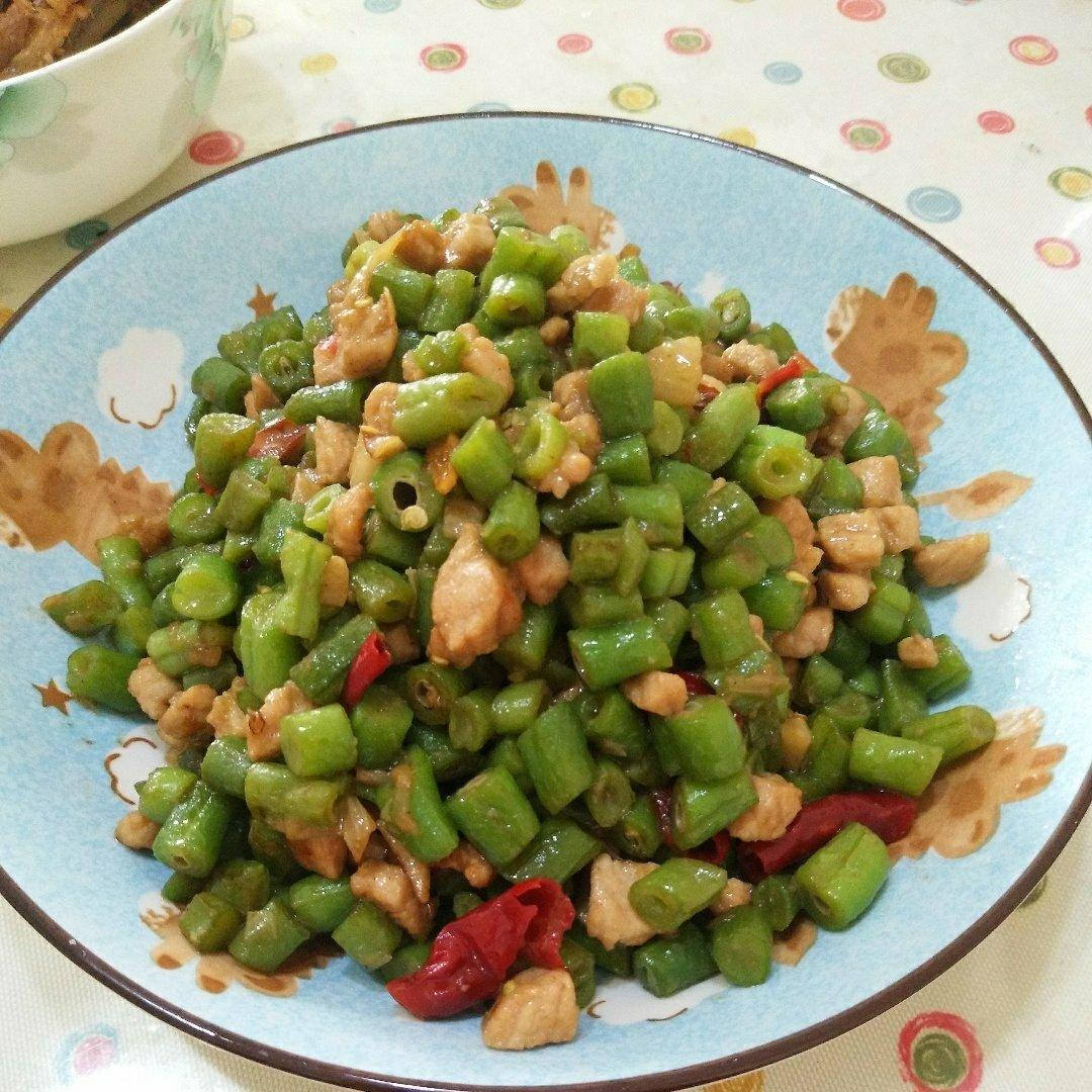肉沫豆角下饭菜
