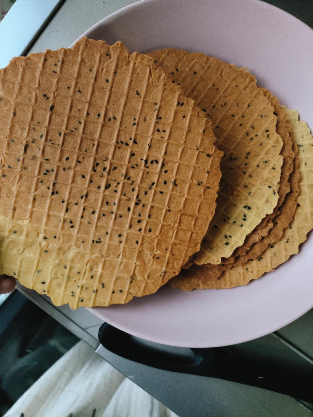 奶香酥脆鸡蛋卷