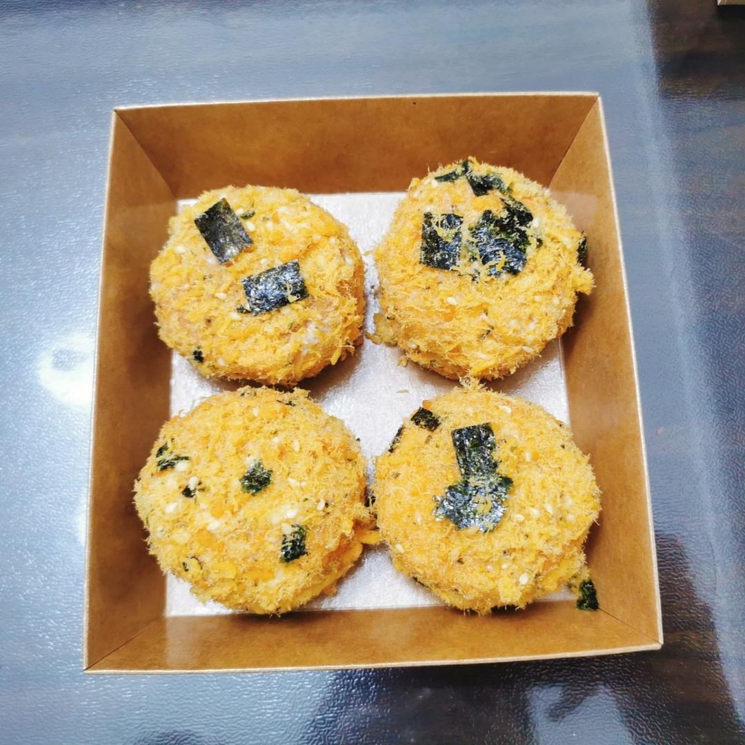 可以吃8个的肉松小贝