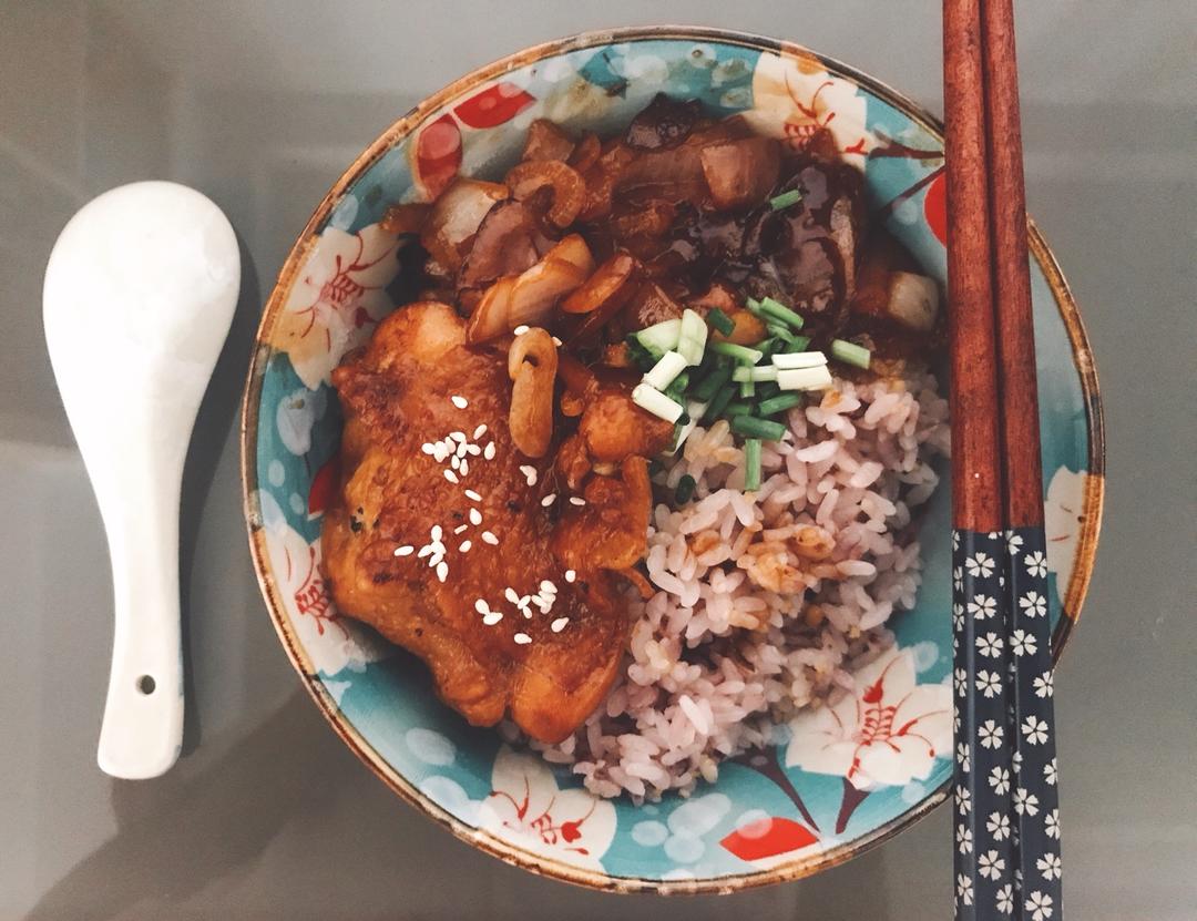 黑椒鸡腿饭